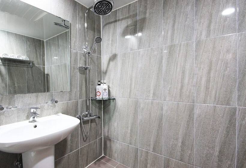 汽车旅馆  Jeongeup Hera