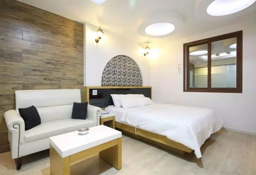 モーテル Jeonju Sinsigaji Hotel Moa