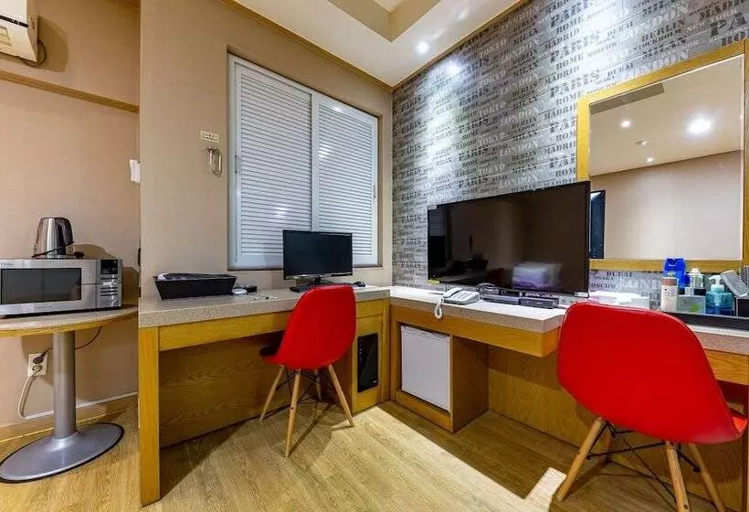 モーテル Jeonju Sinsigaji Hotel Moa