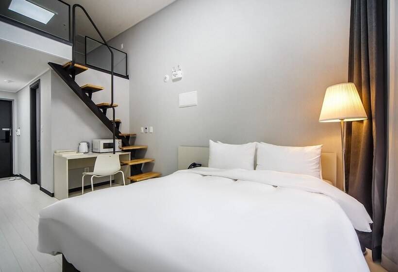 汽车旅馆 Naju Duplex Residence