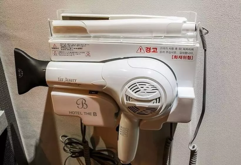 مُتل Yeosu Hotel The B