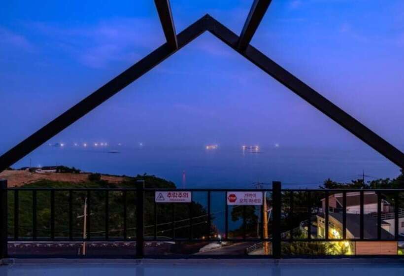 Namhae Macaron Pension