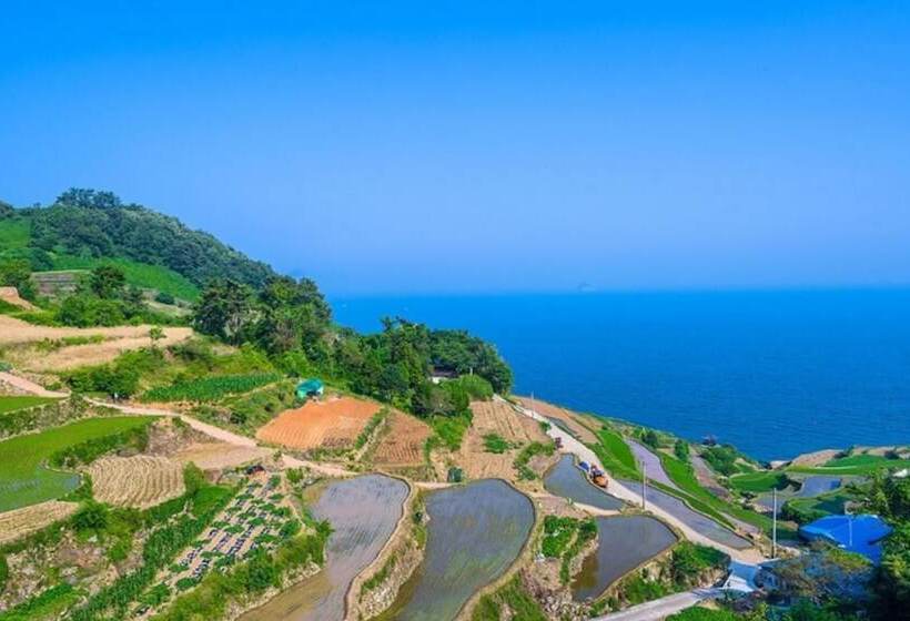 Namhae Macaron Pension