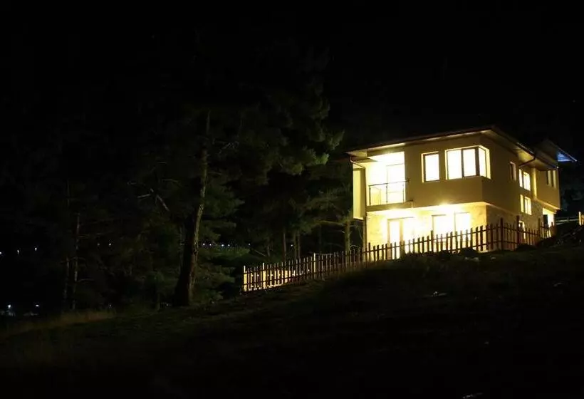 Majatalo къща за гости сиана