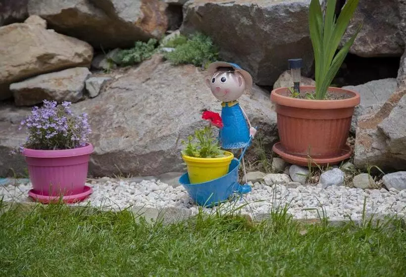 Majatalo къща за гости сиана