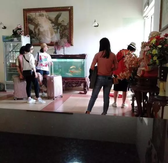 پانسیون An Phú Motel Tam đảo