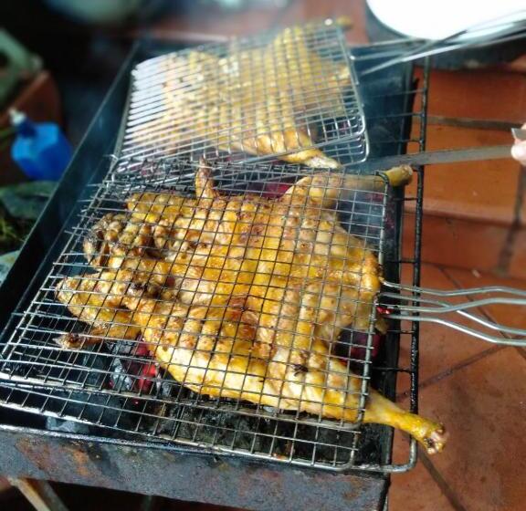 پانسیون An Phú Motel Tam đảo