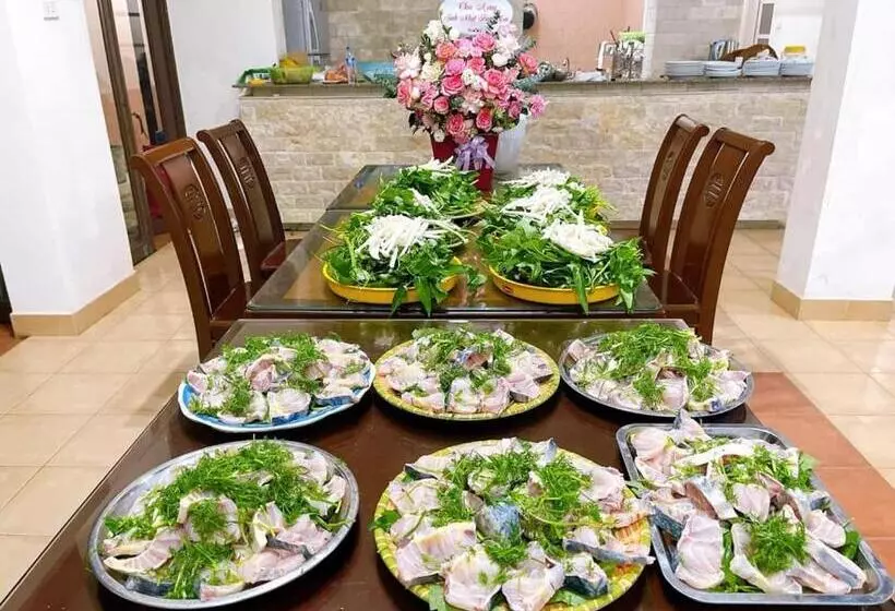 پانسیون An Phú Motel Tam đảo