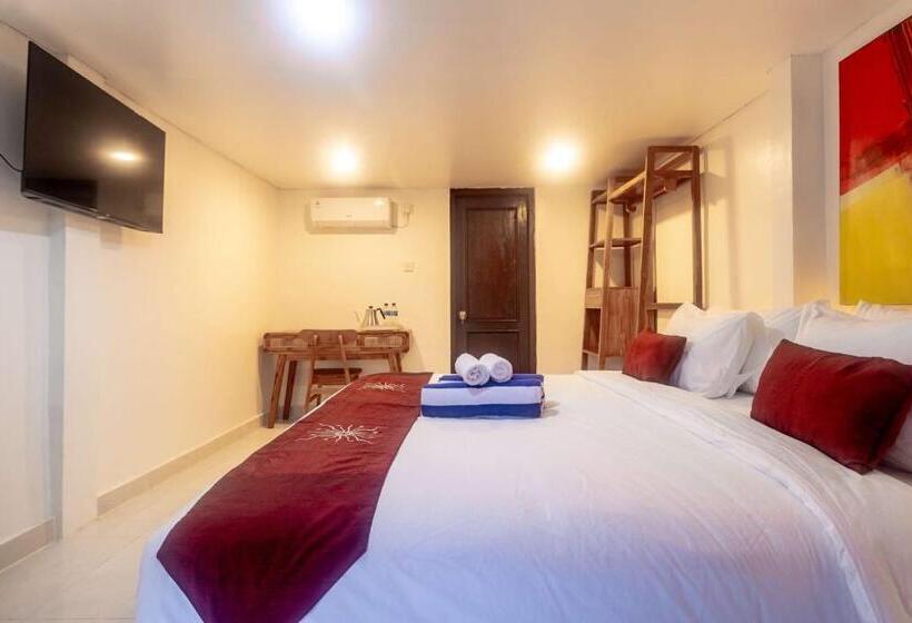 펜션 Batuan Village