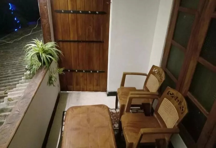 ペンション Diyathalawa The Mountain Lodge