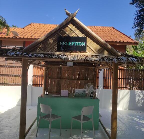 אתר נופש Luana Villas