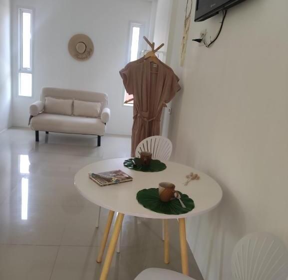 אתר נופש Luana Villas