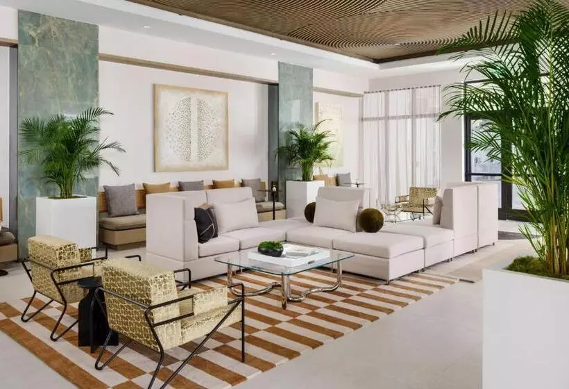 Ac Hotel By Marriott Naples 5th Avenue