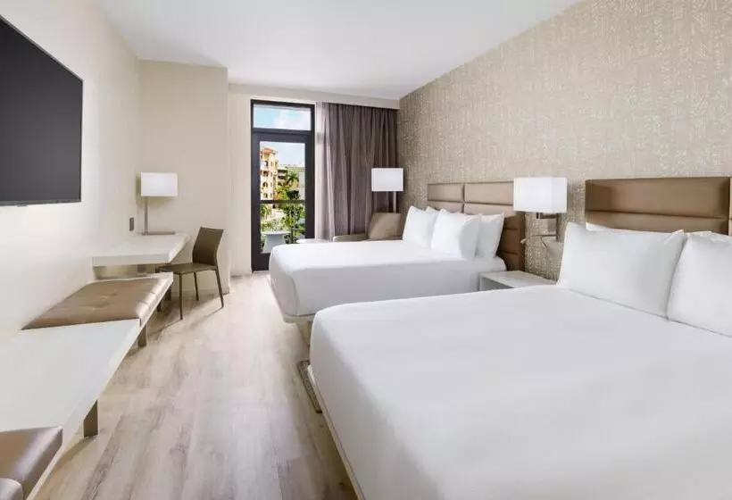 Ac Hotel By Marriott Naples 5th Avenue