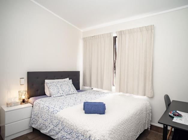 호스텔 Eden Lodge