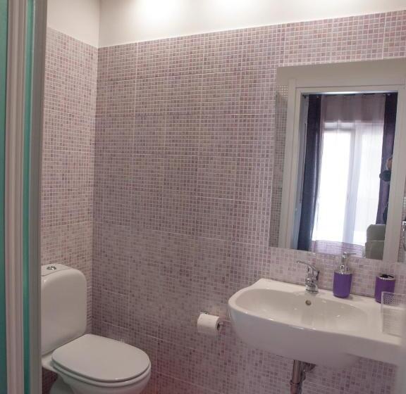 تختخواب و صبحانه Bouganville House