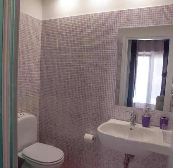 تختخواب و صبحانه Bouganville House