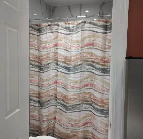Habitacion Sencilla Cama Ks Y Baño