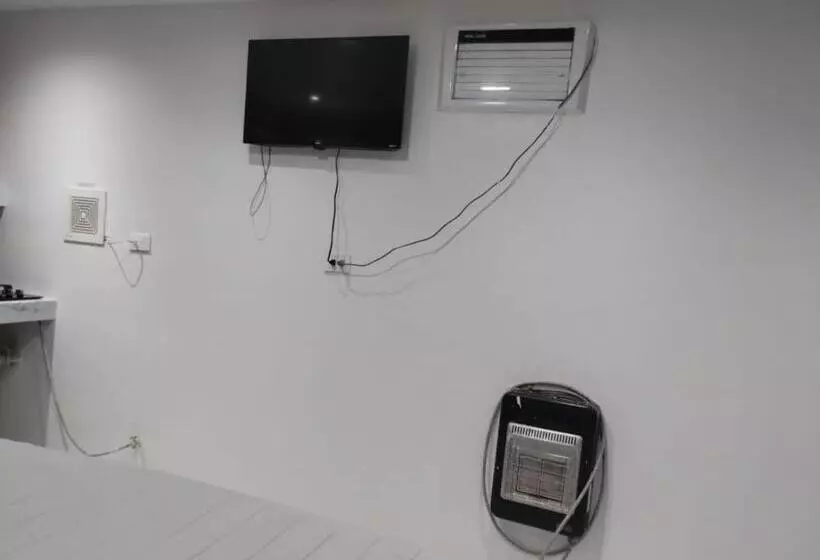Habitacion Sencilla Cama Ks Y Baño