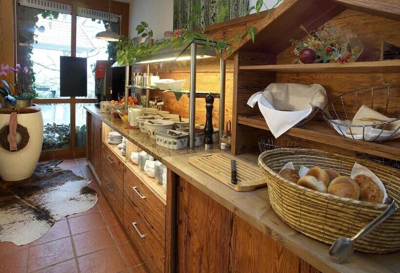 Hotel Feriengut Waldblick