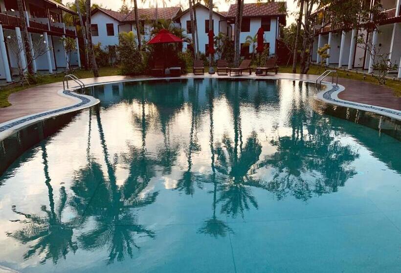 בית מלון כפרי Palm Garden Ayurveda Resort