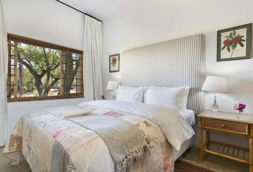 ホテル Waterfall Farm Self Catering Cottages Citrusdal