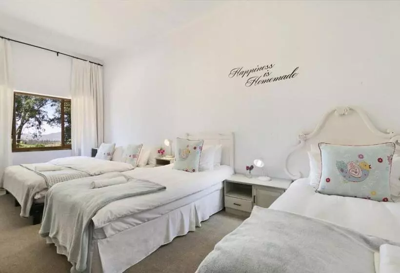 ホテル Waterfall Farm Self Catering Cottages Citrusdal