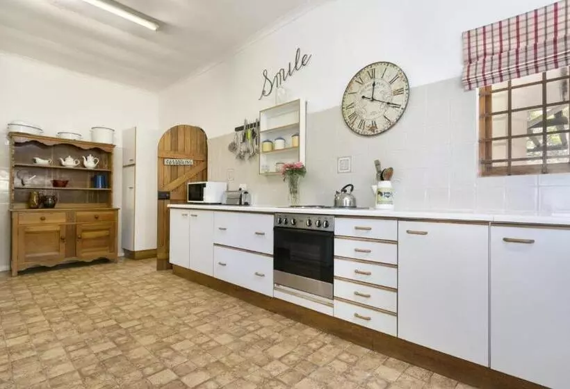 ホテル Waterfall Farm Self Catering Cottages Citrusdal