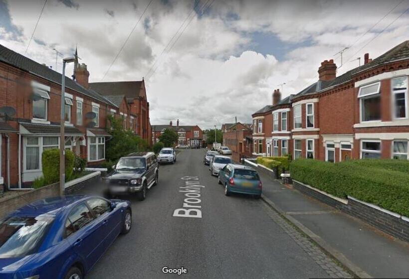 Пансион Clen Holme House