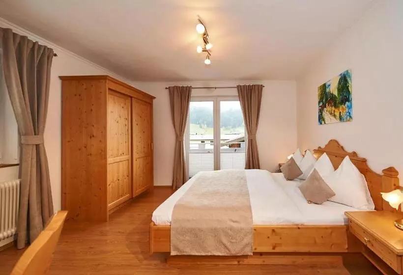 ペンション Ferienhaus Astrid