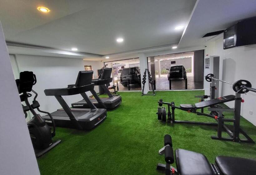 پانسیون Ikoyi/banana Studio Room