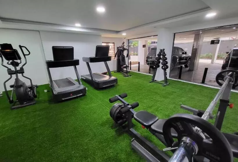 پانسیون Ikoyi/banana Studio Room