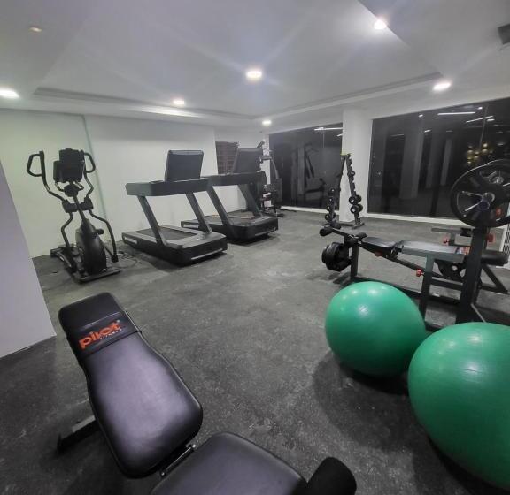 پانسیون Ikoyi/banana Studio Room