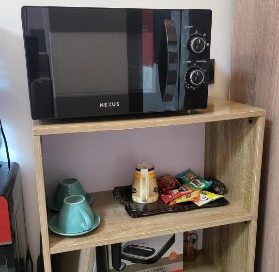 پانسیون Ikoyi/banana Studio Room