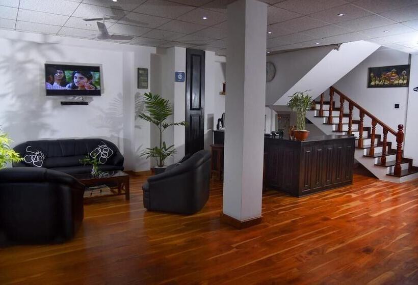 פנסיון L&d Lodge