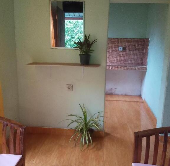 Pensjonat Oshee Home