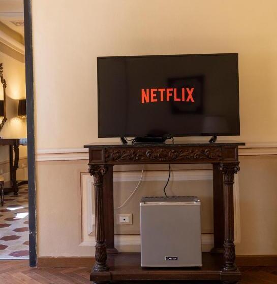 膳宿费 Palazzo Lari Luxury Accommodation