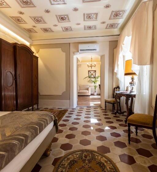 膳宿费 Palazzo Lari Luxury Accommodation