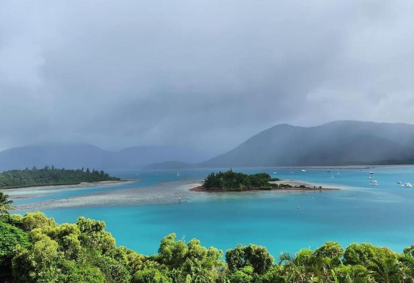 Пансион The Haven View Airlie Beach