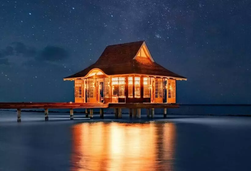 استراحتگاه Nova Maldives
