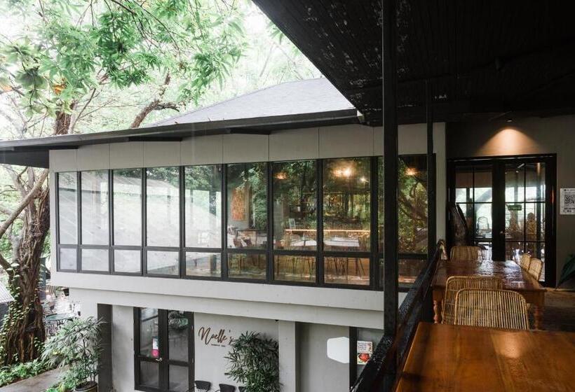 The Henry Resort Dumaguete