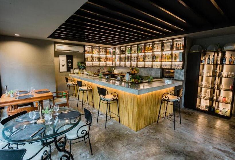 The Henry Resort Dumaguete