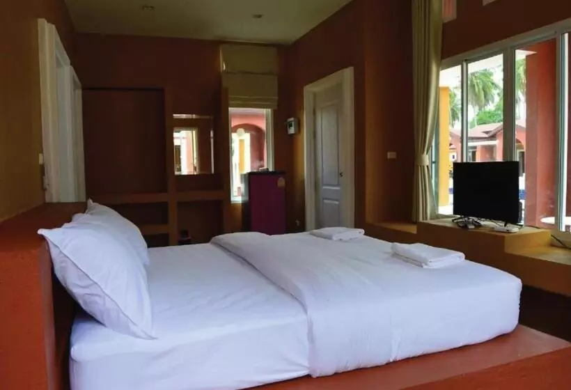 World Cat Beach & Resort เวิลด์แคท บีช แอนด์ รีสอร์ท