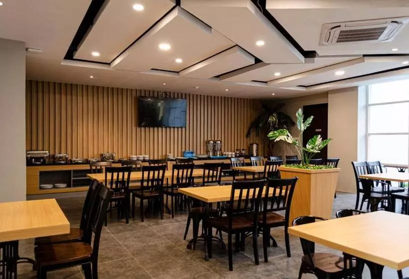 Arcadia Hotel Manado