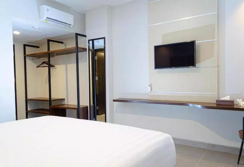 Arcadia Hotel Manado