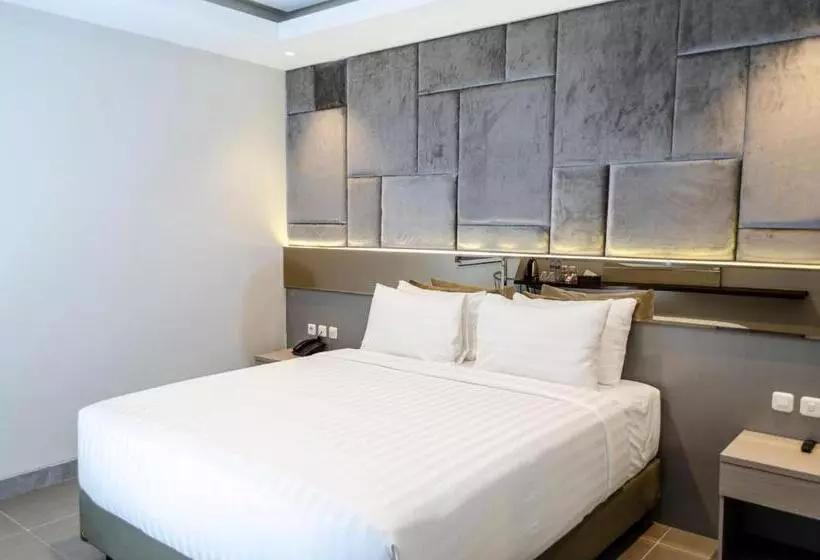 Arcadia Hotel Manado