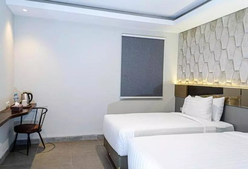 Arcadia Hotel Manado