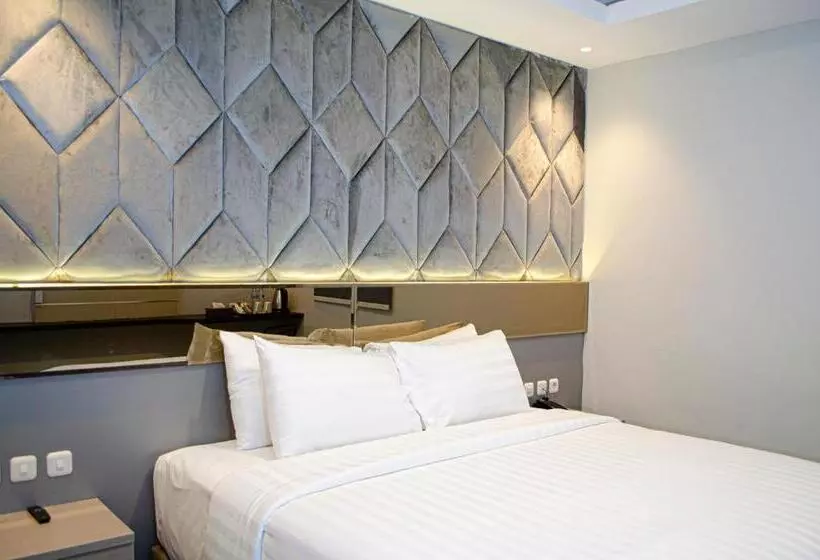 Arcadia Hotel Manado