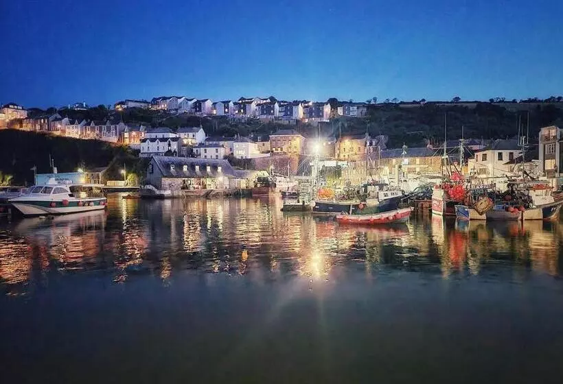 Aamiaismajoitus (B&B) An Mordros 15 Polkirt Heights