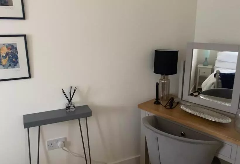 Aamiaismajoitus (B&B) An Mordros 15 Polkirt Heights